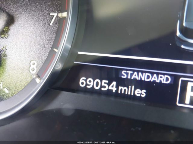 3PCAJ5M39KF143567 Infiniti QX50