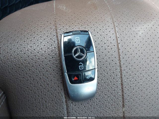 WDDZF4KB7JA432582 Mercedes-Benz E 300 4matic