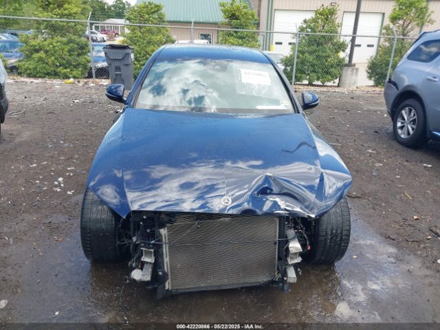 WDDZF4KB7JA432582 Mercedes-Benz E 300 4matic