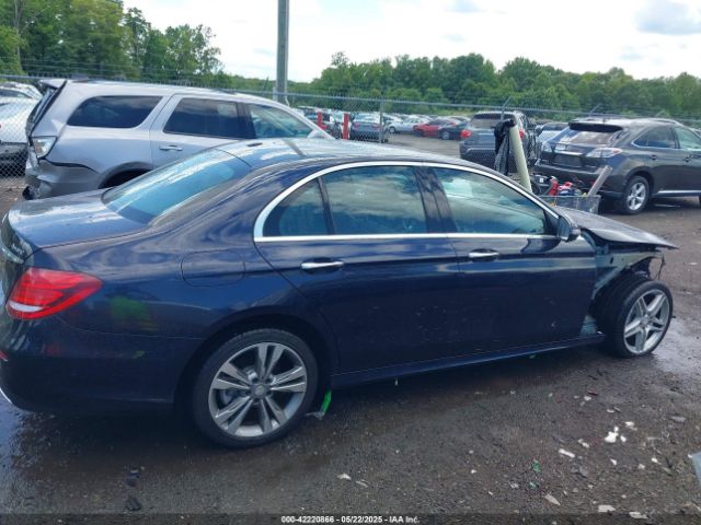 WDDZF4KB7JA432582 Mercedes-Benz E 300 4matic