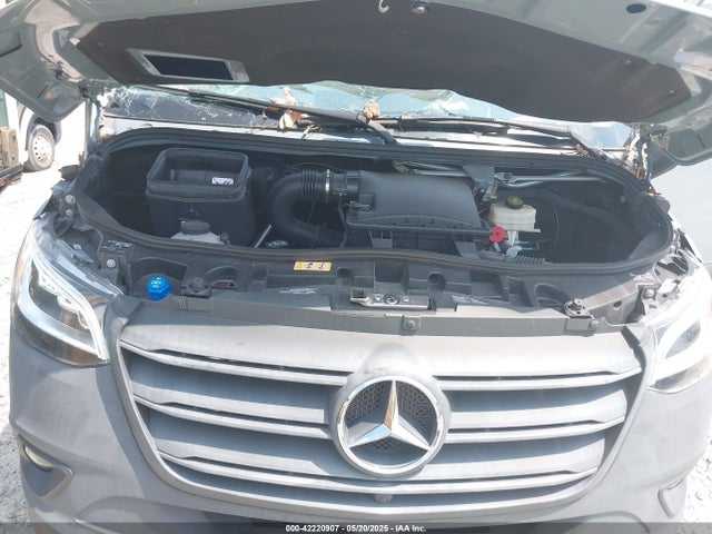 Mercedes-Benz om642 2022 W1W4EBVY8NT089713 Image 14