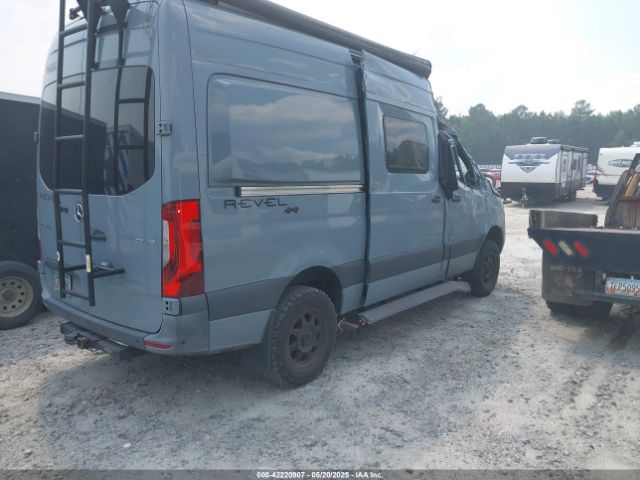 2022 WINNEBAGO WALK-IN VAN W1W4EBVY8NT089713 Photo 3