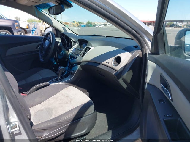 1G1PC5SH9G7221712 Chevrolet Cruze Limited Ls Auto