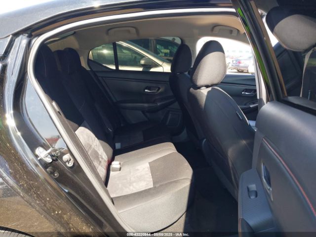 3N1AB8DV8RY365132 Nissan Sentra