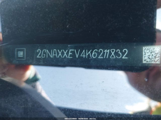 2GNAXXEV4K6211832 Chevrolet Equinox Premier