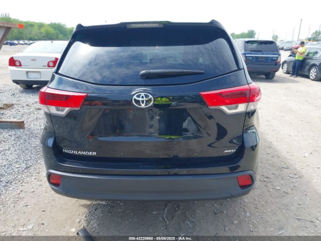 5TDBZRFH7JS889068 Toyota Highlander Le