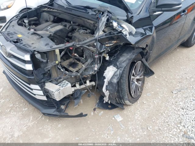 5TDBZRFH7JS889068 Toyota Highlander Le