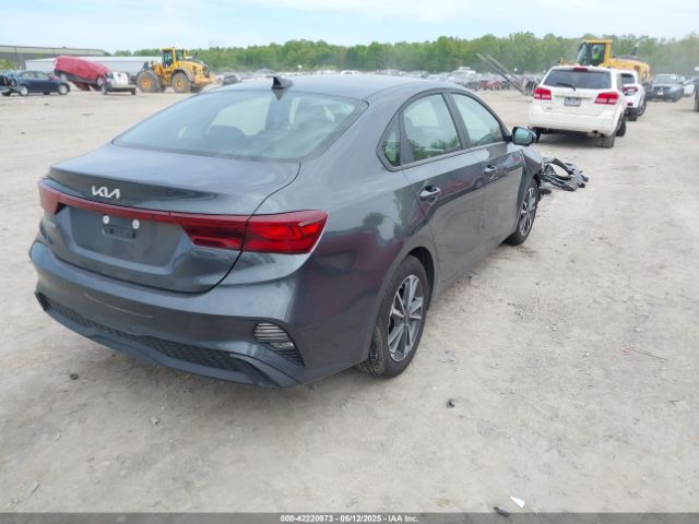 3KPF24AD8RE754569 KIA Forte Lxs