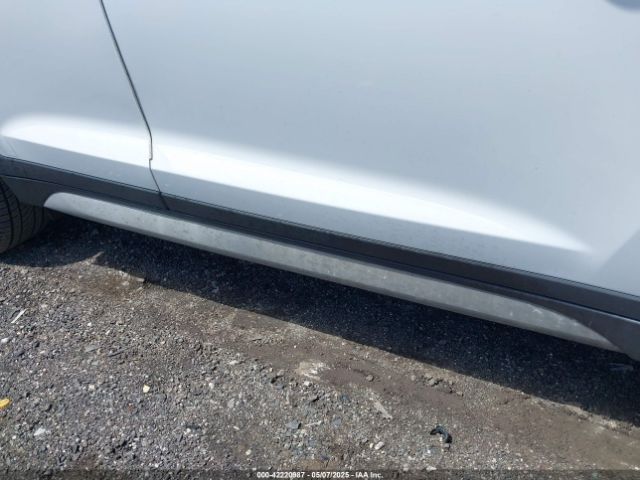 KM8J3CA20HU570075 Hyundai Tucson Value