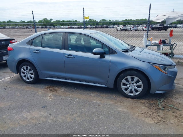 Toyota COROLLA LE 2022 5YFEPMAEXNP339137 Image 13