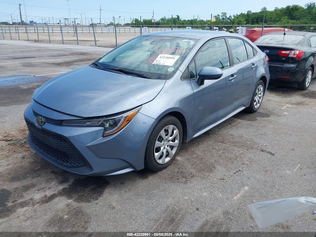 Toyota COROLLA LE 2022 5YFEPMAEXNP339137 Image 2