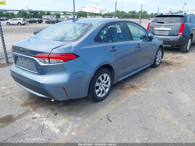 Toyota COROLLA LE 2022 5YFEPMAEXNP339137 Image 4