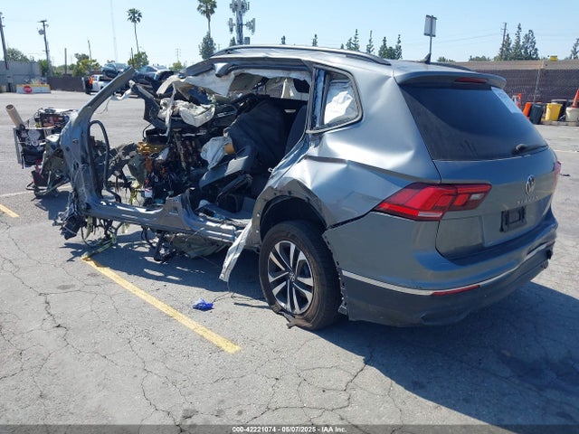 42221074 :رقم المزاد ، 3VV1B7AX4NM123244 vin ، 2022 Volkswagen Tiguan 2.0t S مزاد بيع