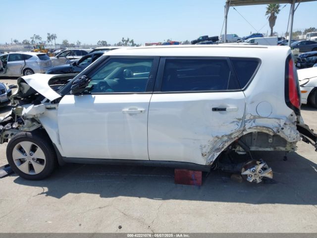 KNDJN2A24F7156611 KIA Soul