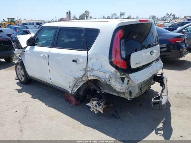 KNDJN2A24F7156611 KIA Soul