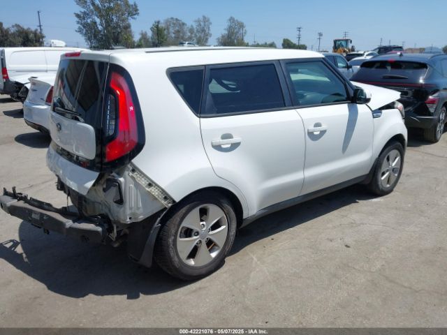 KNDJN2A24F7156611 KIA Soul