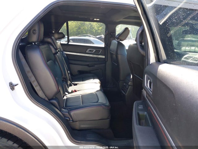 1FM5K8GT7JGB08652 Ford EXPLORER SPORT