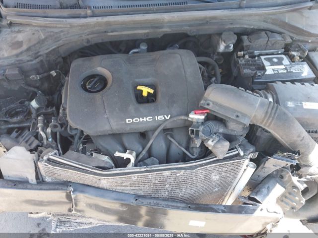 KMHD84LFXHU267017 Hyundai Elantra Limited