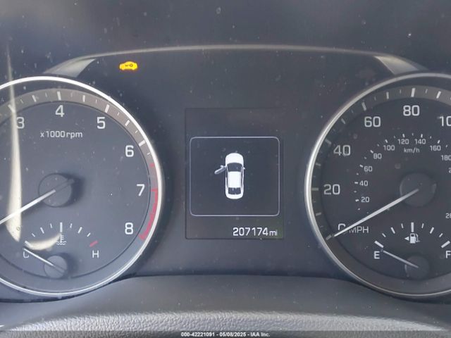 KMHD84LFXHU267017 Hyundai Elantra Limited