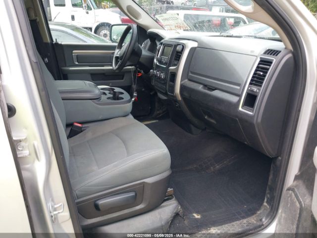 1C6RR7GG0JS120371 RAM 1500 Slt  4x4 6'4 Box