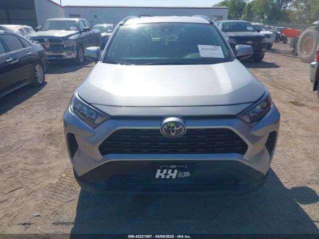 2T3G1RFVXLW101792 Toyota RAV4 LE