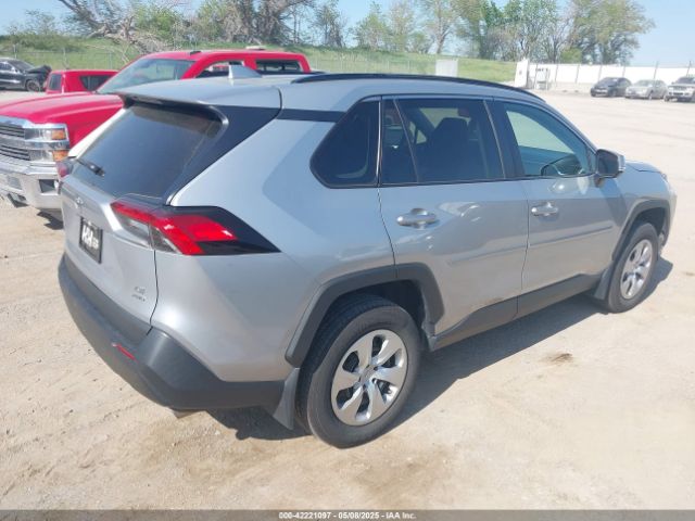 2T3G1RFVXLW101792 Toyota RAV4 LE