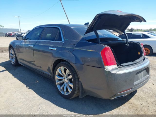 2017 CHRYSLER 300C 2C3CCAEGXHH552469 Photo 2