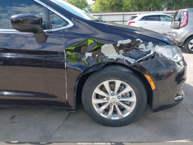 2C4RC1CG9JR107441 Chrysler Pacifica Lx