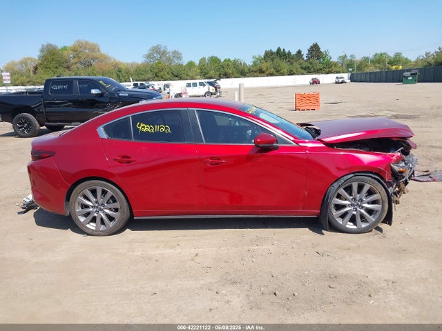 42221122 :رقم المزاد ، JM1BPBBL5M1345077 vin ، 2021 Mazda Mazda3 Select مزاد بيع
