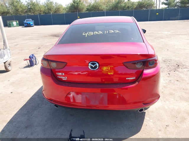 42221122 :رقم المزاد ، JM1BPBBL5M1345077 vin ، 2021 Mazda Mazda3 Select مزاد بيع