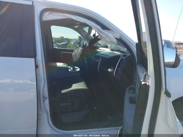 2014 RAM 1500 1C6RR6LT9ES293146 Photo 4