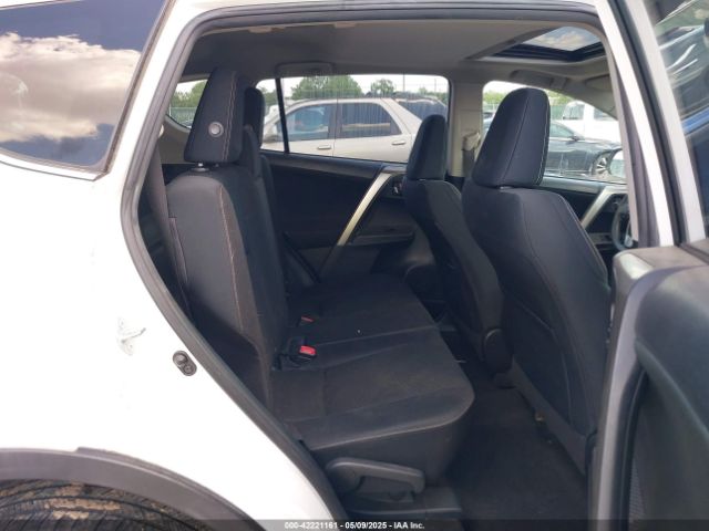 JTMRFREVXFD114376 Toyota Rav4 Xle