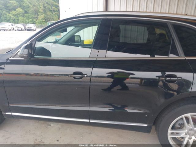 WA1LFAFP7EA104468 Audi Q5 2.0t Premium