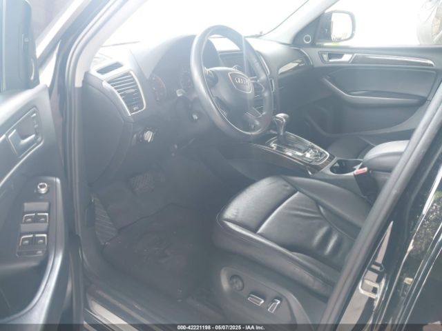WA1LFAFP7EA104468 Audi Q5 2.0t Premium