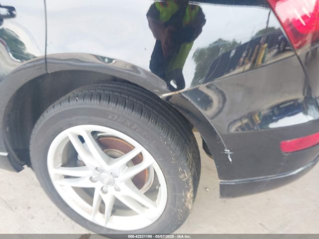 WA1LFAFP7EA104468 Audi Q5 2.0t Premium