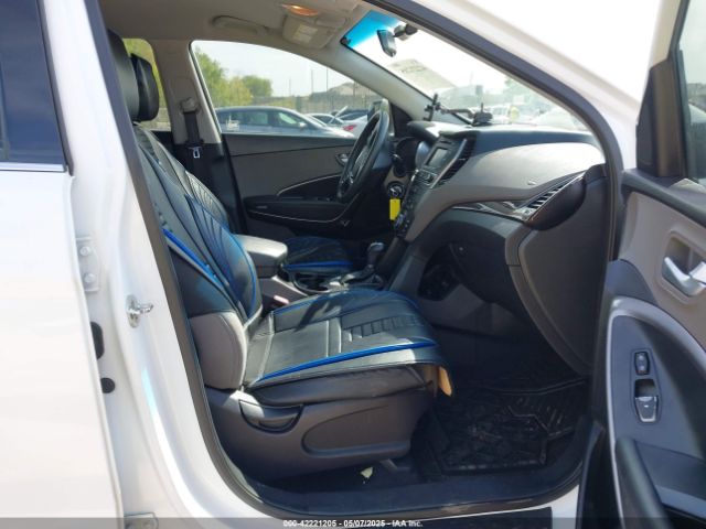 2018 HYUNDAI SANTA FE SPORT 5NMZT3LB8JH075561 Photo 4