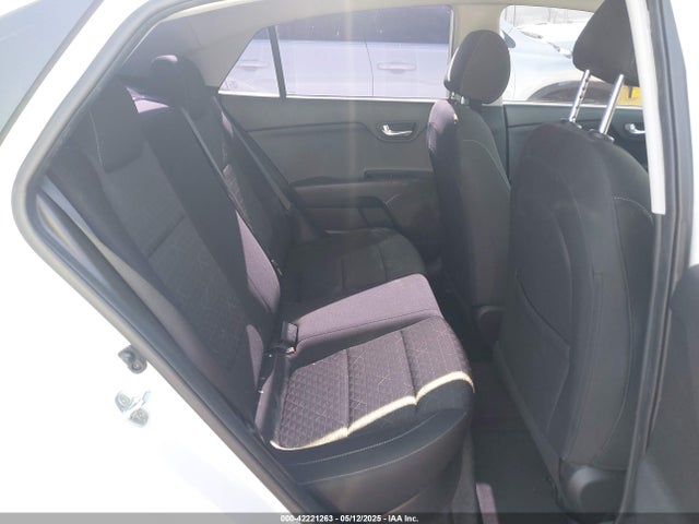 3KPA24ADXNE496401 KIA RIO LX