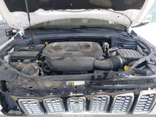 1C4RJFCG8JC229381 Jeep Grand Cherokee Overland 4x4