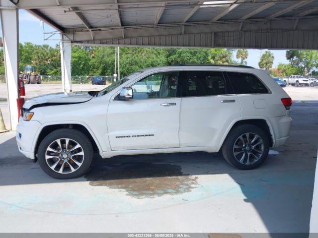 1C4RJFCG8JC229381 Jeep Grand Cherokee Overland 4x4