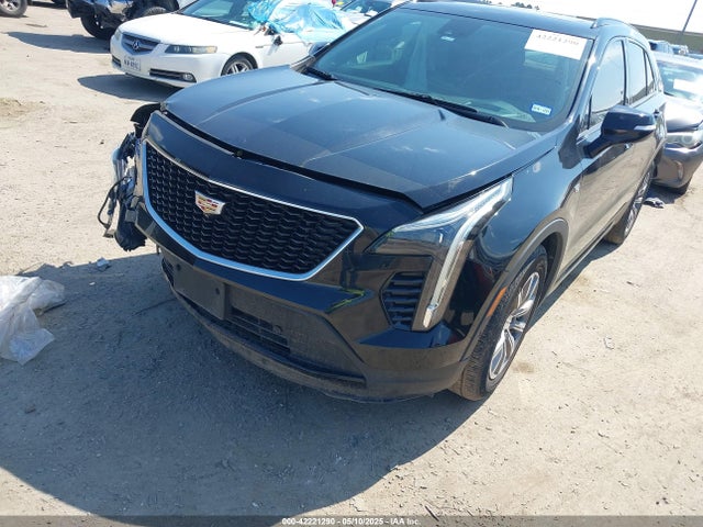 2019 CADILLAC XT4 1GYFZER46KF125100 Photo 1