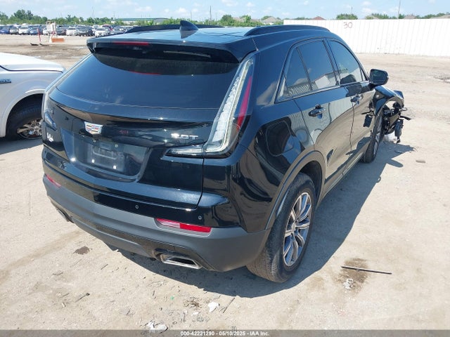 2019 CADILLAC XT4 1GYFZER46KF125100 Photo 3