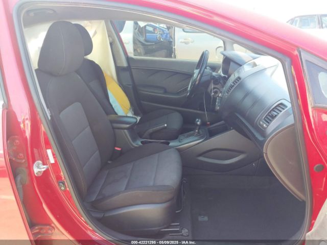 KNAFX4A80E5106263 KIA FORTE EX