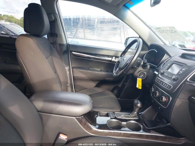 5XYKT4A6XEG510402 KIA SORENTO LX