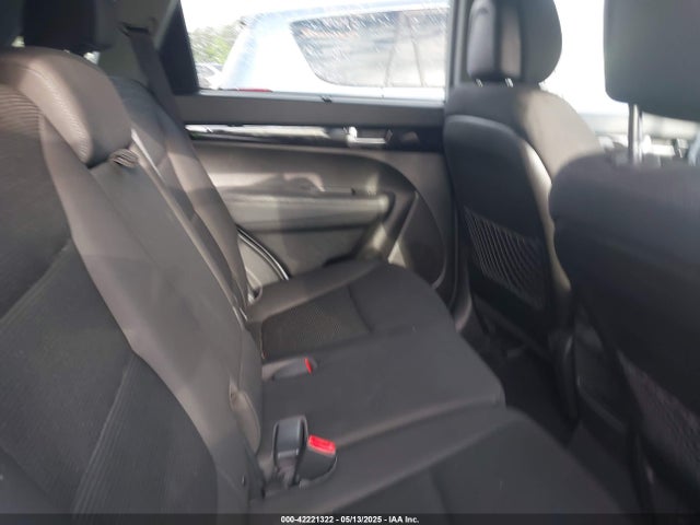 5XYKT4A6XEG510402 KIA SORENTO LX