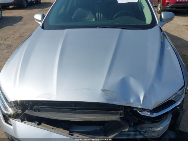 3FA6P0D92KR184848 Ford Fusion Titanium