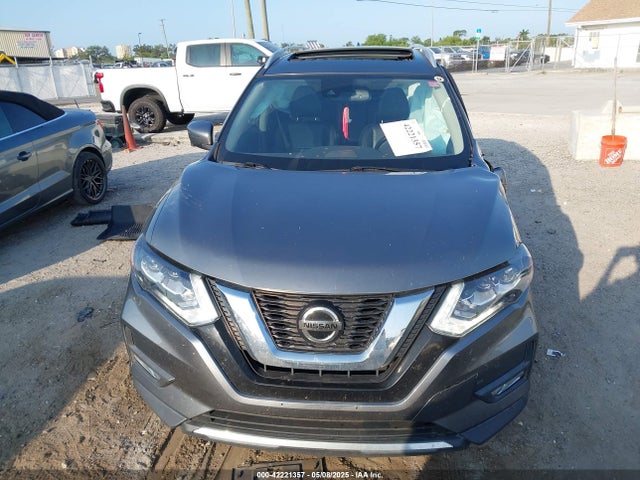 JN8AT2MT7JW468550 Nissan Rogue Sl
