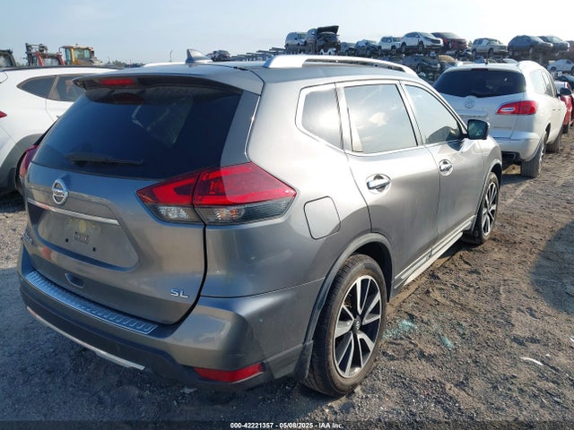 JN8AT2MT7JW468550 Nissan Rogue Sl