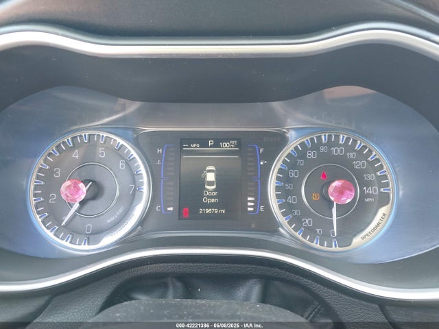 Chrysler 2017 2017 1C3CCCAB4HN505273 Image 7
