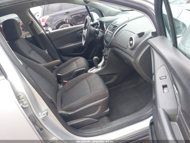 KL7CJPSB1GB610891 Chevrolet Trax Lt