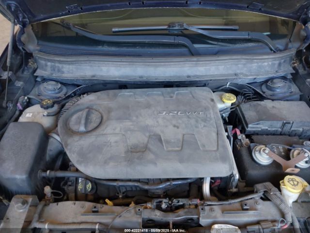 1C4PJMCS2EW219949 Jeep Cherokee Latitude